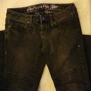 Black Converse Jeans